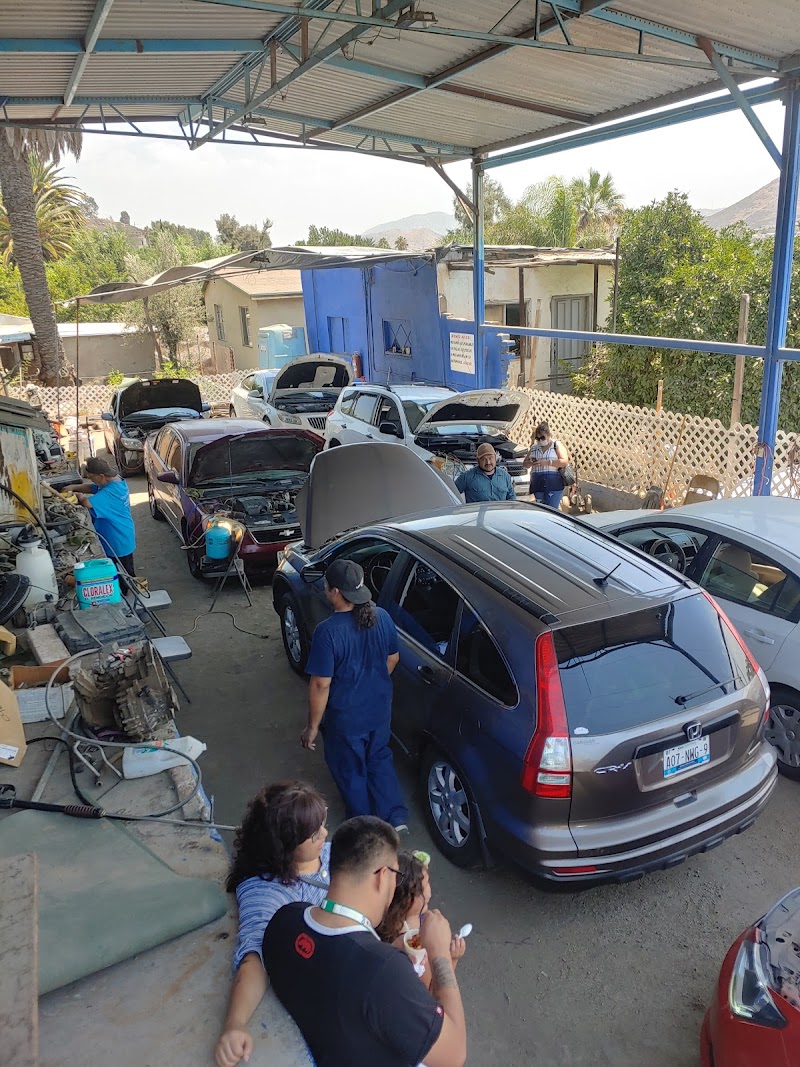 Auto Aire Acondicionado y Calefaccion Tecate - 6