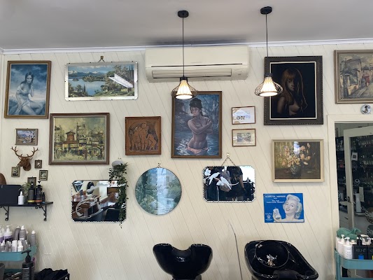 Juniper Salon photo 3