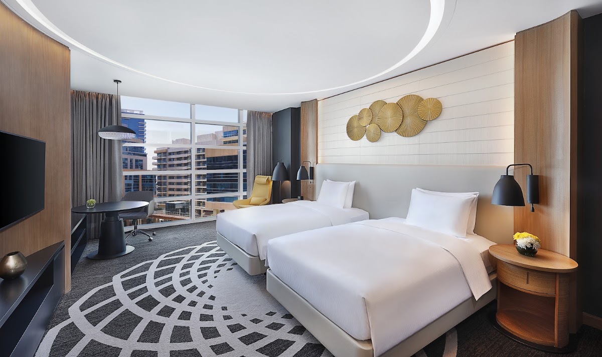 DoubleTree by Hilton Dubai - Business Bay 2