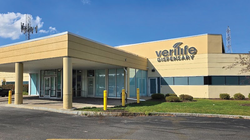 Video tour of Verilife Dispensary retail environment