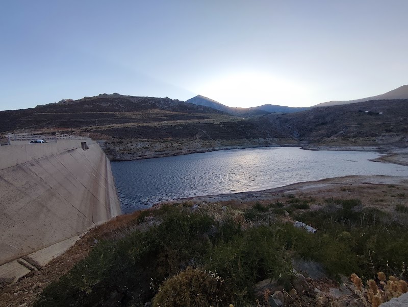 Φράγμα και Λιμνοδεξαμενή Σερίφου