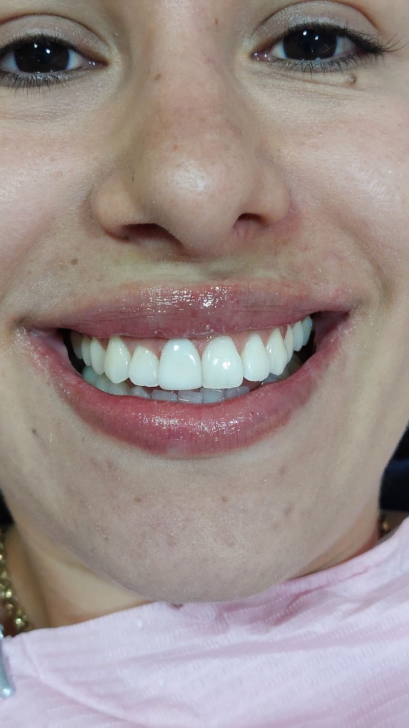 Dra. Magna Bezerra Odontologia - foto 5