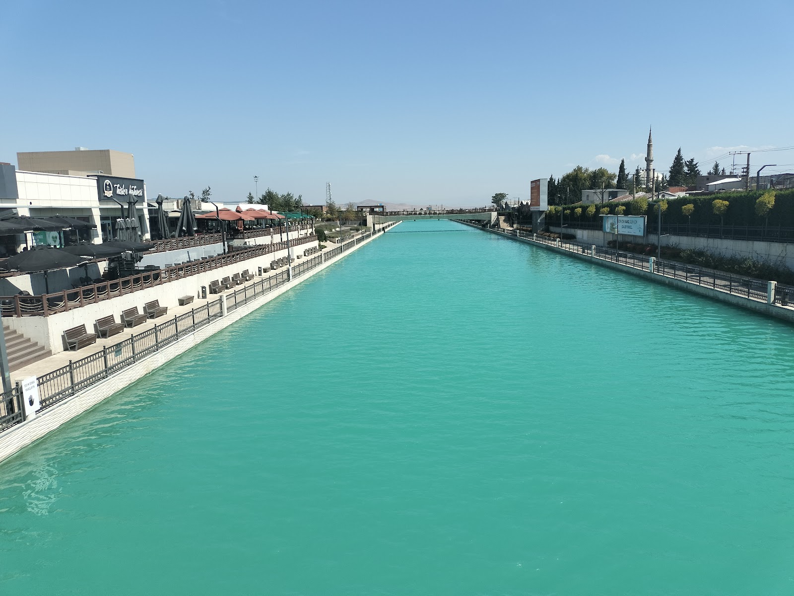 Avlu Balıkesir mekanı