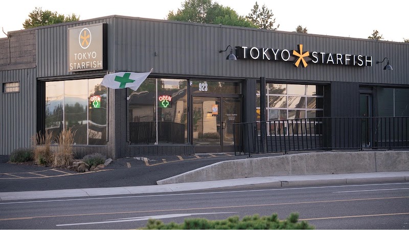 Video tour of Tokyo Starfish SE 3rd St Dispensary retail environment