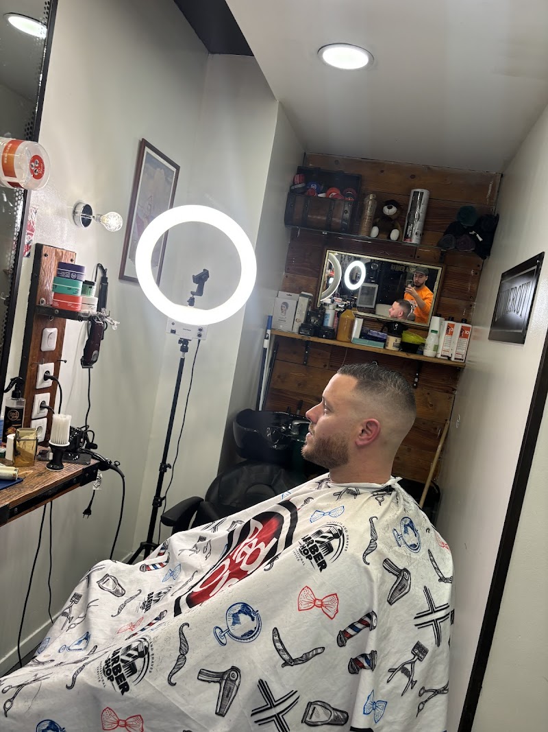 BALOU O. BARBER & SHOP (BALOU O. BARBER & SHOP) — photo 2