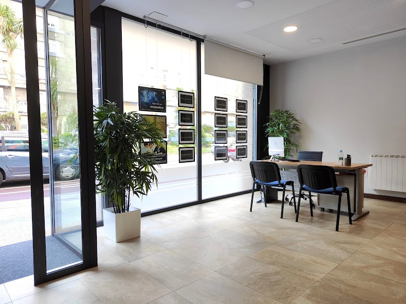 Pisos And Co. photo 3