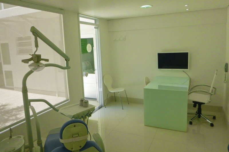 Centro Especializado em Implante Dentário- Leger-Dr Álvaro Grossi - foto 4