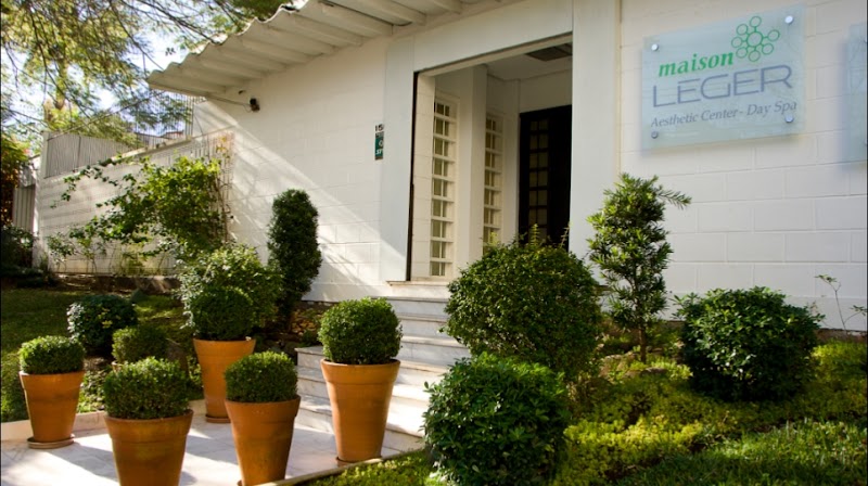 Centro Especializado em Implante Dentário- Leger-Dr Álvaro Grossi