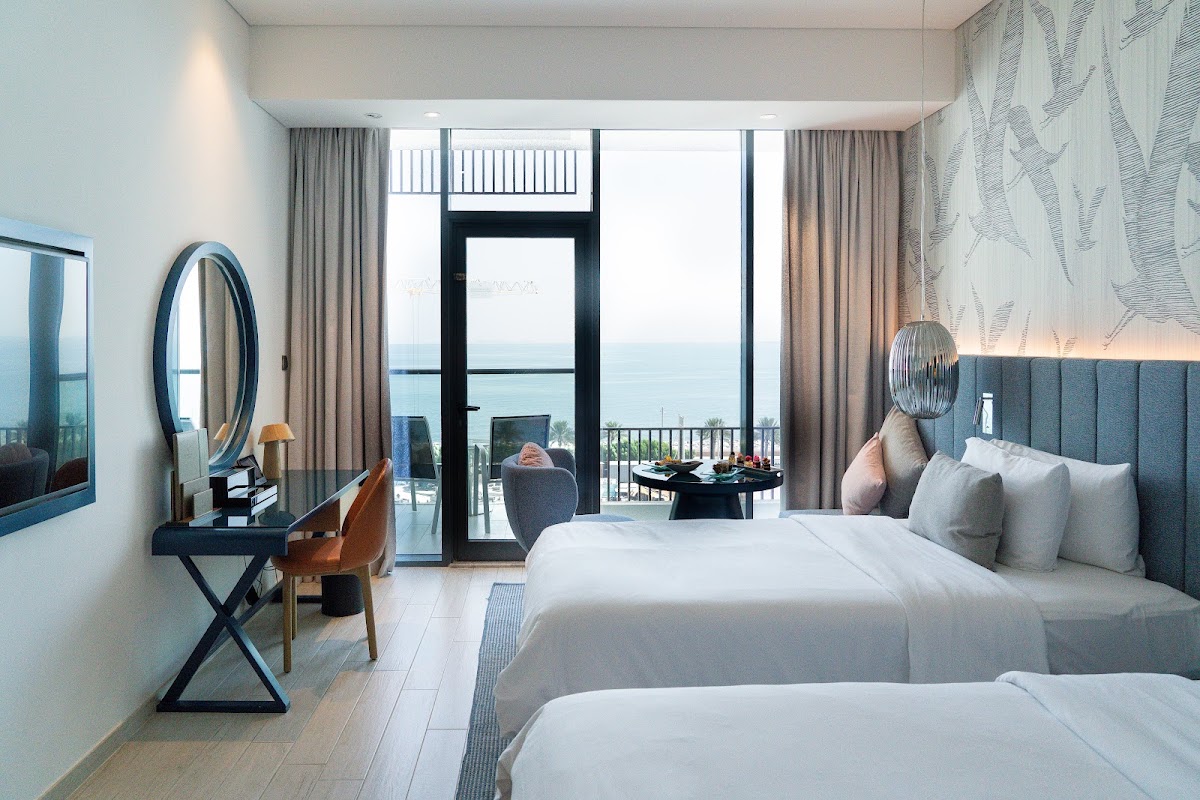C Central Hotel & Resort The Palm Dubai 2