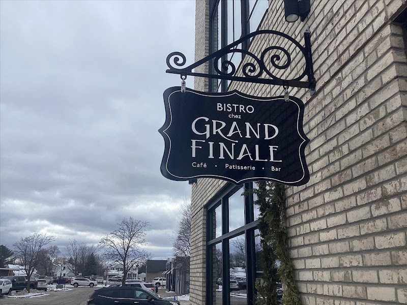 Grand Finale Bistro & Cafe photo 3