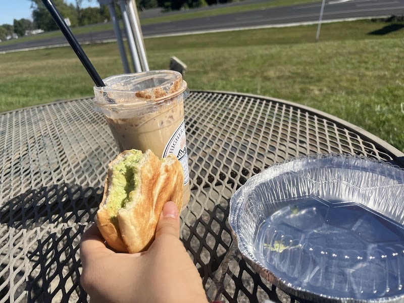 Higher Grounds Coffee, Tea, Smoothies & Sandwiches photo 3