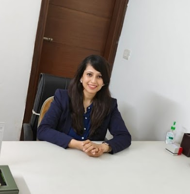 Dr. Noor Dharmarha- BEST Obstetrician Gynaecologist in Delhi