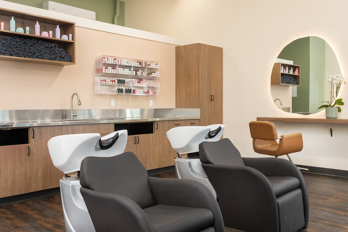 Salon Ritual: Google Places image 2