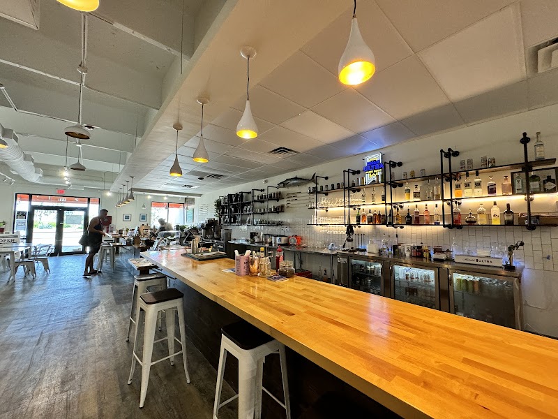 Los Pescadores Coffee & Outfitters photo 3