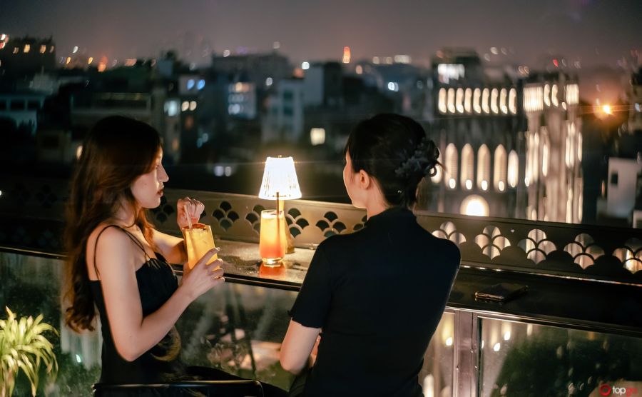Ozone Sky Lounge & Restaurant Hanoi fotoğraf 1