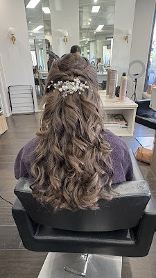 Jazmin Hair and Makeup Design Hairdresser Greensborough photo 2