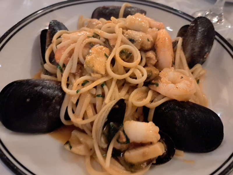 Amiconi Restaurant photo 3