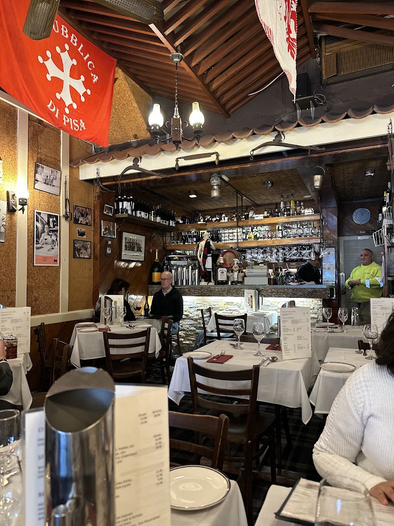 Amiconi Restaurant photo 6