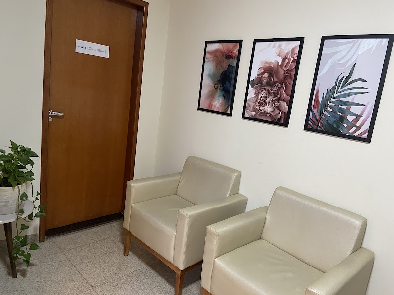 Linea Odontologia Especializada I Dentista no Setor Sul em Goiânia. Dra Romana Silva - foto 4