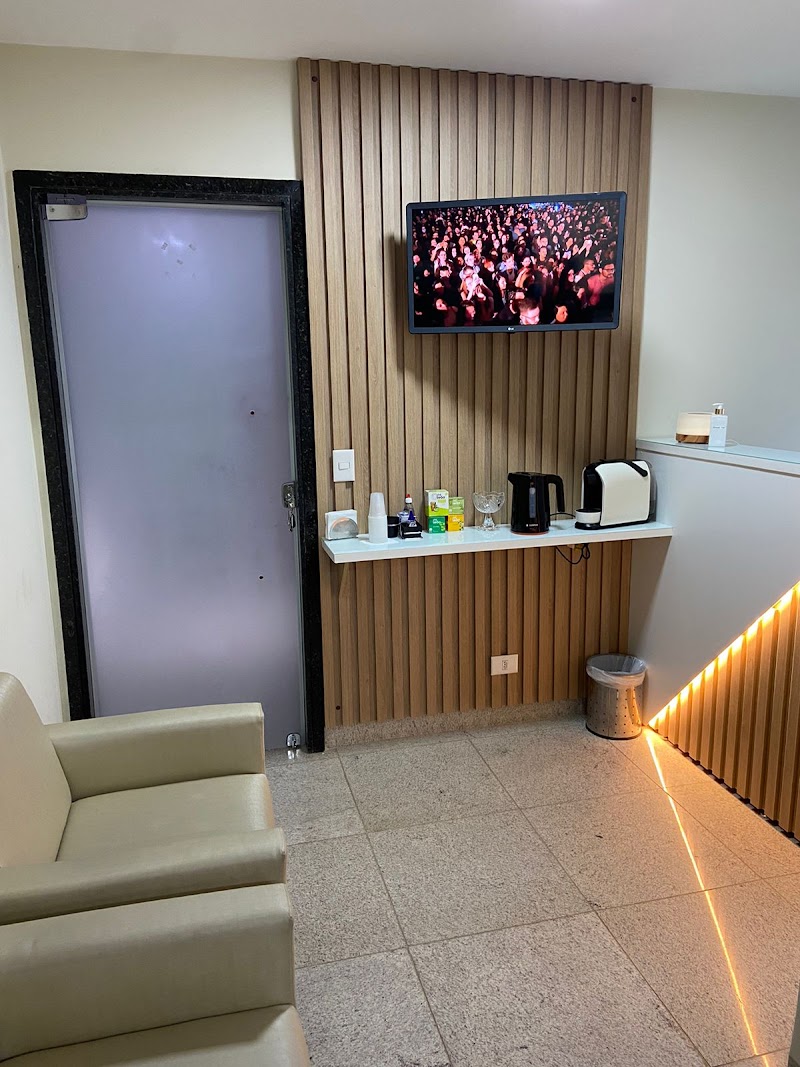 Linea Odontologia Especializada I Dentista no Setor Sul em Goiânia. Dra Romana Silva