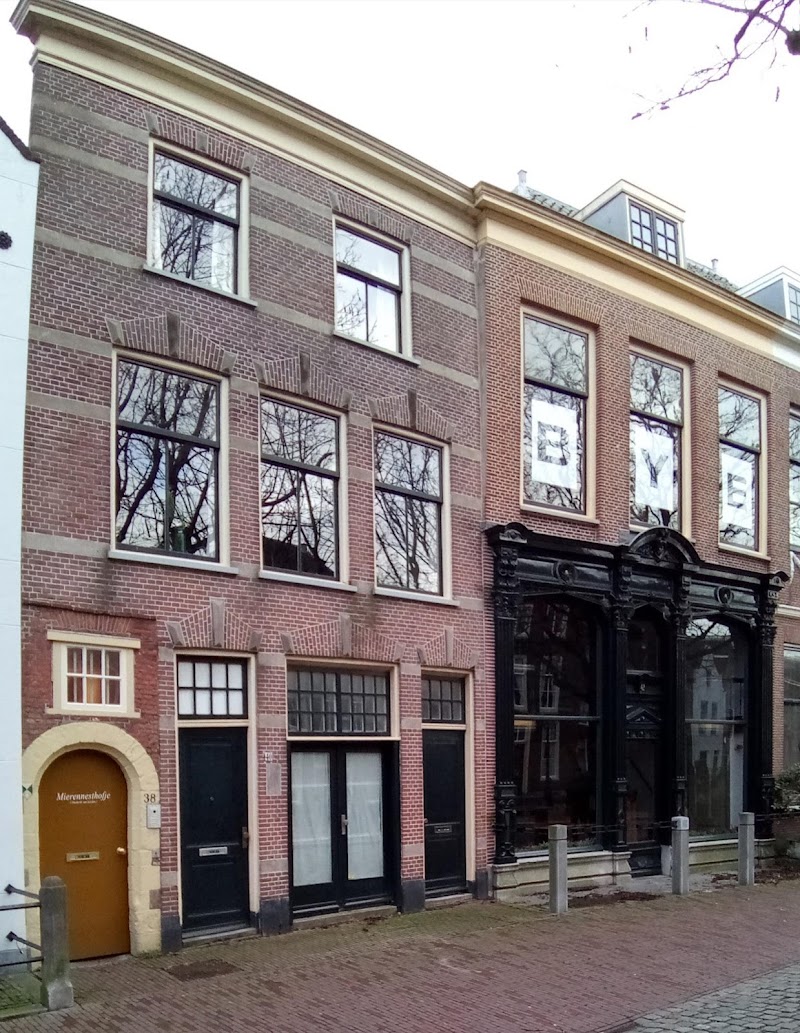 Mierennesthofje