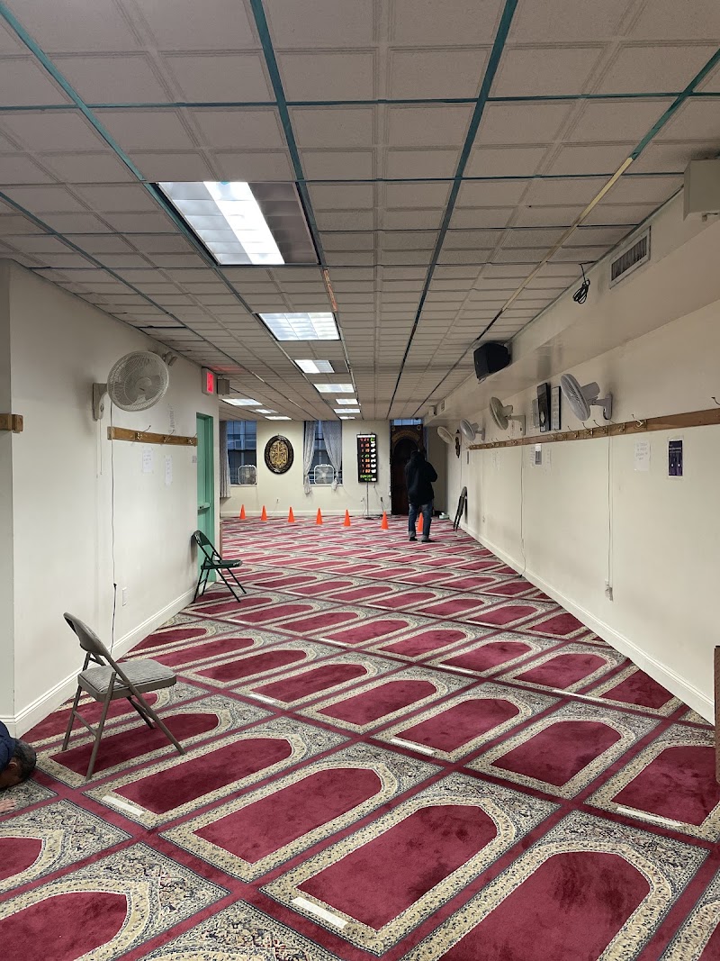 Uthman Bin Affan Mosque photo 1