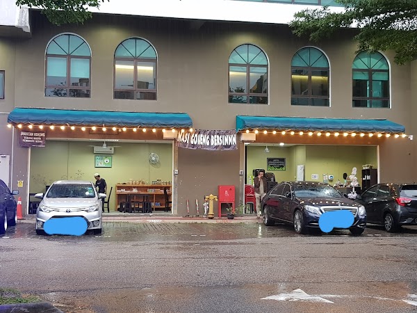 Nasi Goreng Bersinnn by Mikha Kitchen - Photo 1