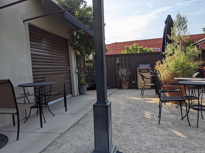 Bru Coffeehouse photo 1