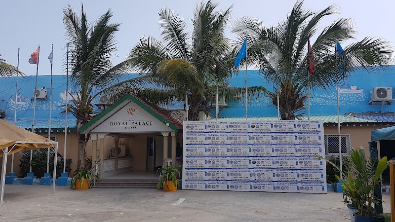 Royal Palace Hotel