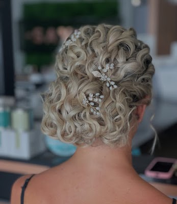 Savvy Hair & Make-Up