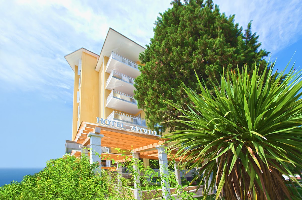 Wellness Hotel Apollo, dog-friendly hotel in Lake Bled