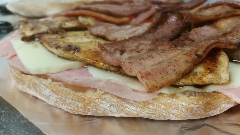 "La Yaya" Café - Tapas - Bar photo 3