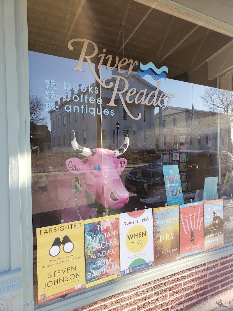 River Reader Bookstore photo 1