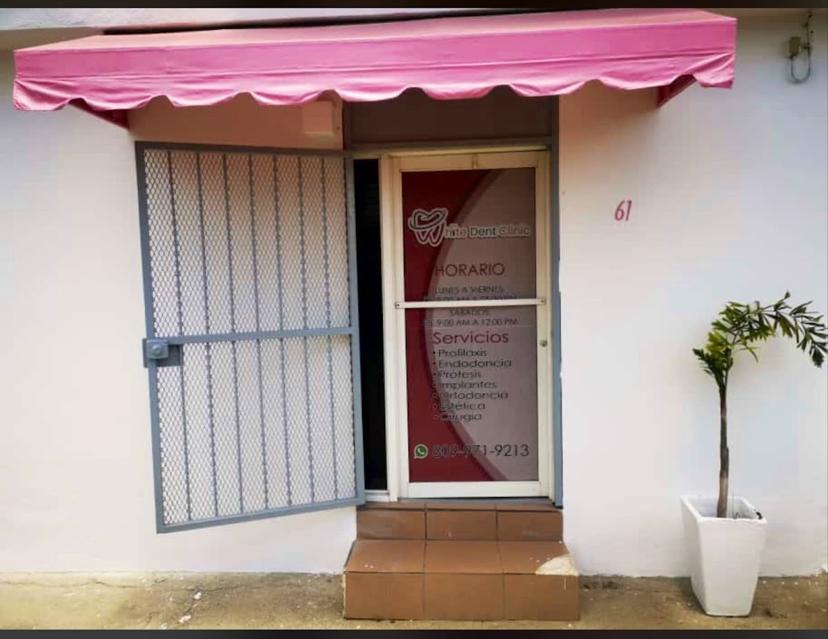 White Dent Clinic - Imagen 1
