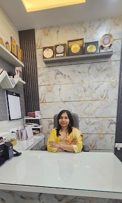 Dr Vandana Jain gynaecologist at complete women health care