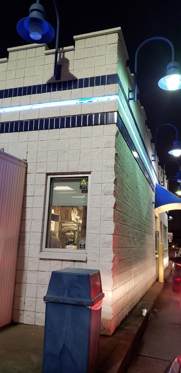 Photo by Linda Heckel