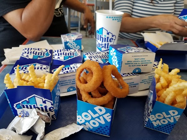 Photo by Carmen Aquino