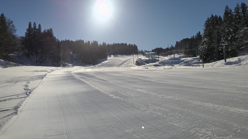 Tainai Ski Area