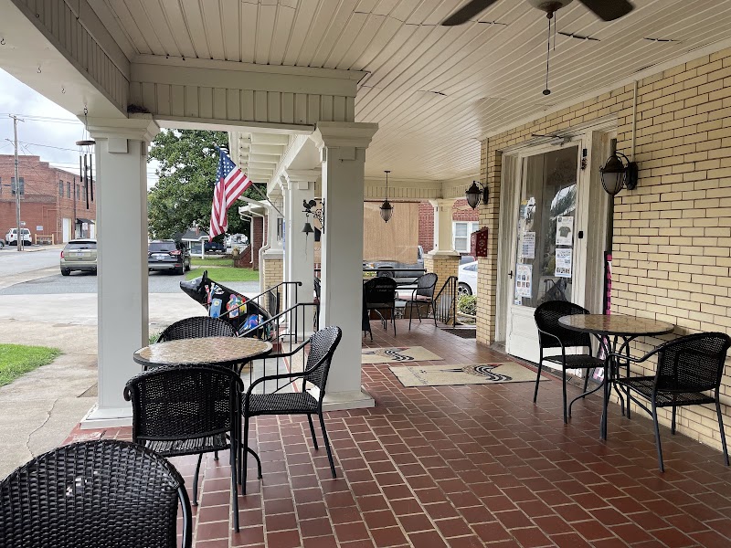 Black Chicken Coffee House & Gifts photo 1