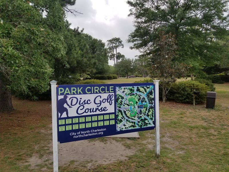 Park Circle Disc Golf Hole 1 Tee photo 1