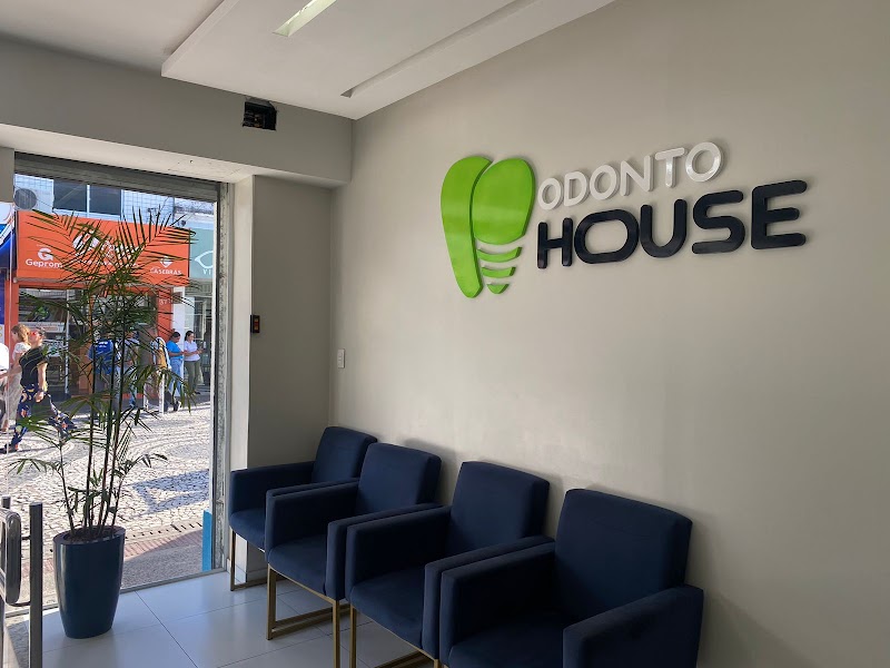 Odonto House - Clínica Odontológica em Aracaju | Implantes, Ortodontia, Estética e muito mais. - foto 2