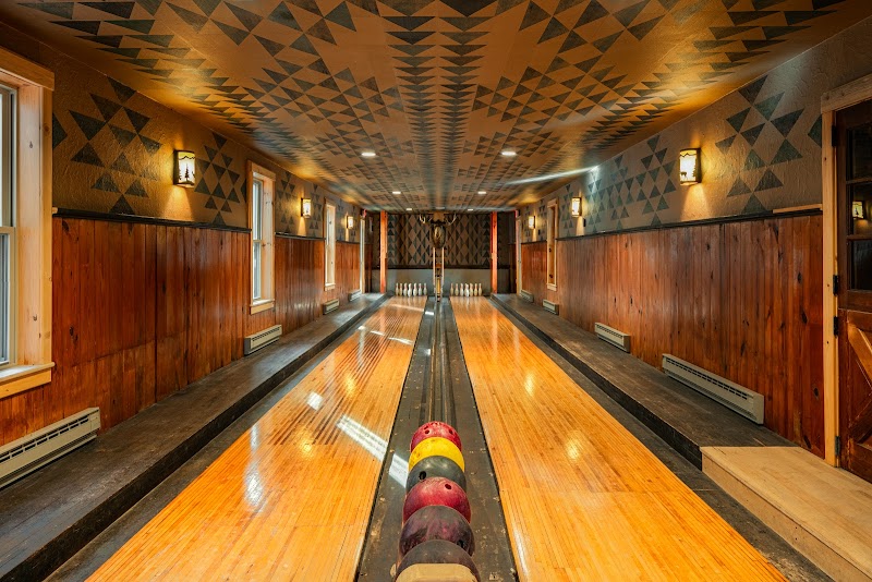 Ralph's Bar & Bowling photo 5