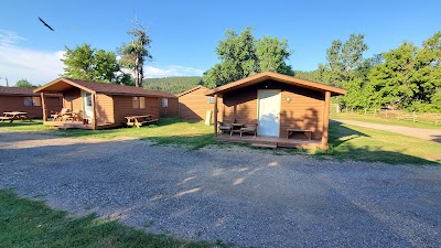 No Name City Luxury Cabins & RV