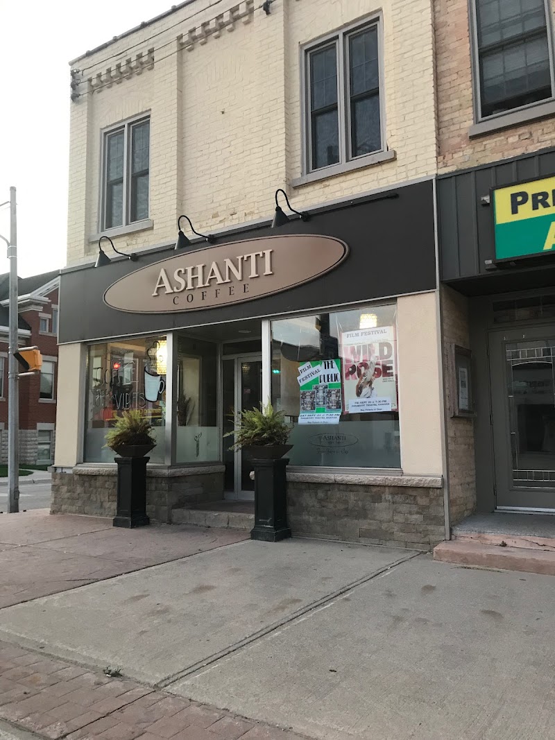 Ashanti Cafe Hanover photo 4