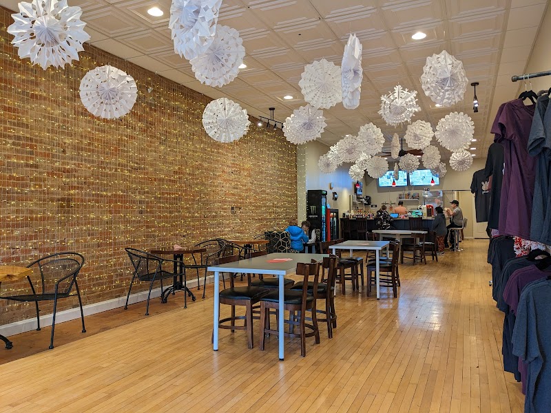 The Round Table Tea Bar photo 4