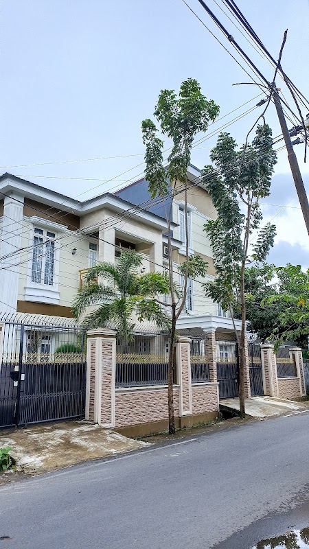 KOST HANA EKSLUSIF