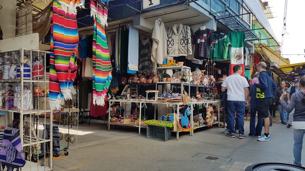 Mercado de Artesanías La Ciudadela fotoğraf 1