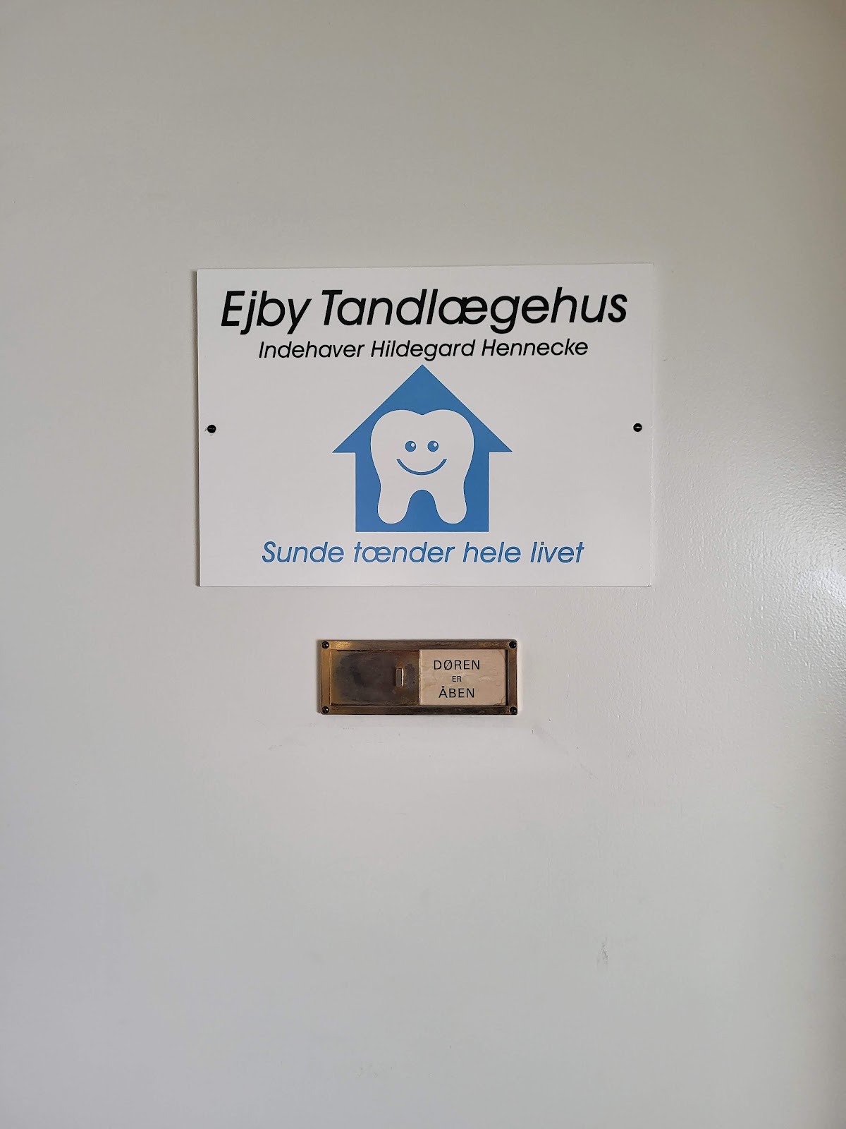 Ejby Tandlægehus ApS - tandlægeklinik i Lille Skensved
