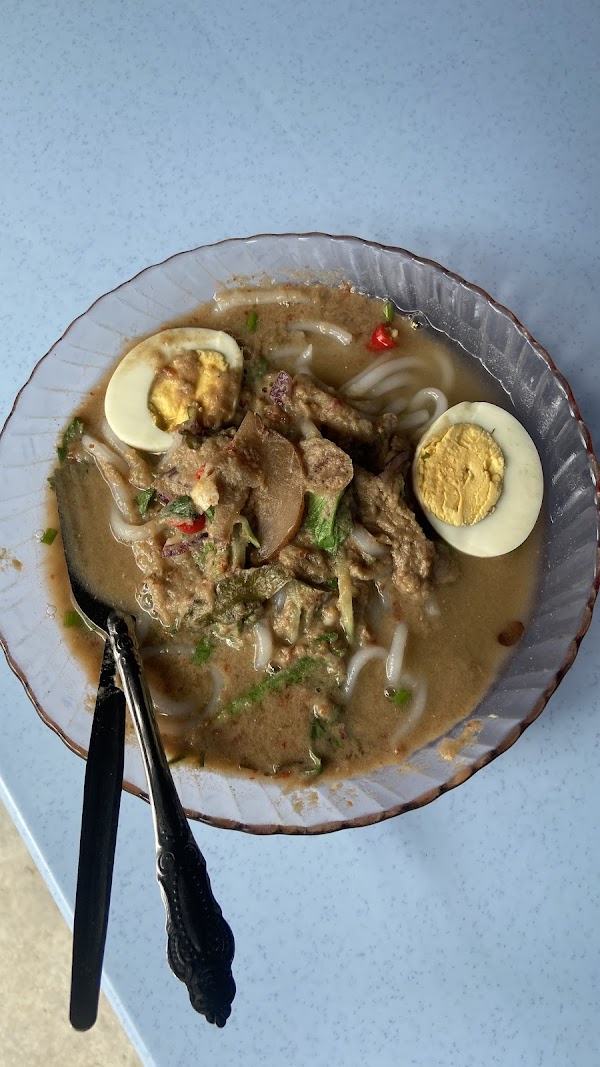 Warung Kak Dah - Photo 1