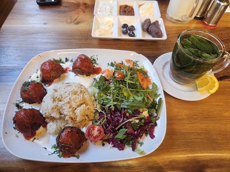 Emir ET Restaurant photo 3